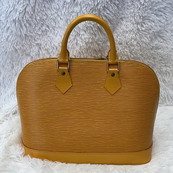 LOUIS VUITTON EPI ALMA PM CITRON AR0947 ‼️FINAL DROP‼️ - Picture 3 of 16